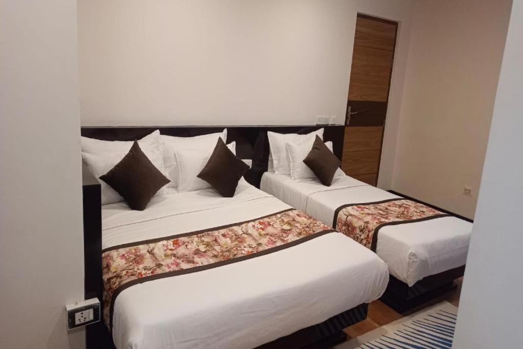 Hotel Ninamma Gangtok Kültér fotó