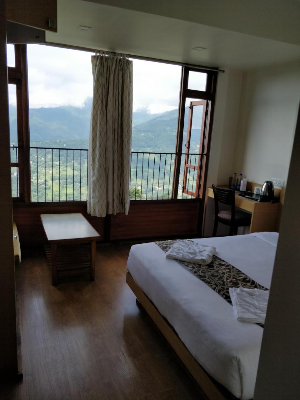 Hotel Ninamma Gangtok Kültér fotó